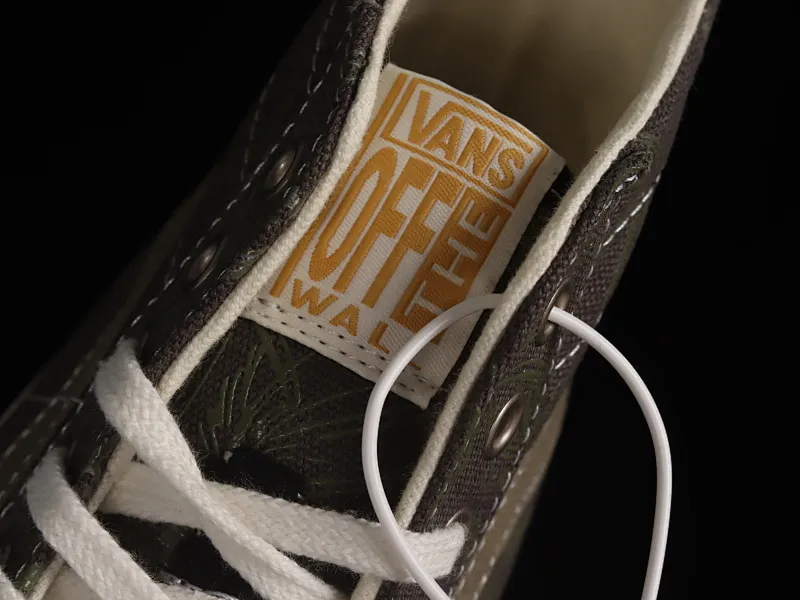 All categories Vans Vans series Vans Hi Vans high-top Vans Sk8-Hi 138 Decon Vans official black dark green palm leaf print high-top casual sneakers VN0A4UMNB73